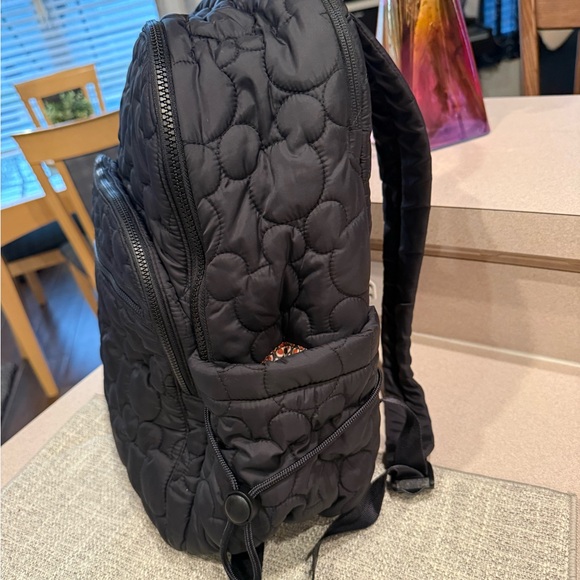 New Vera Bradley Disney Bancroft Backpack in Moonless Night Featherweight - Picture 6 of 6